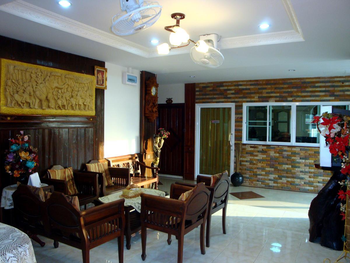 Siam House Interplace Lopburi Ngoại thất bức ảnh