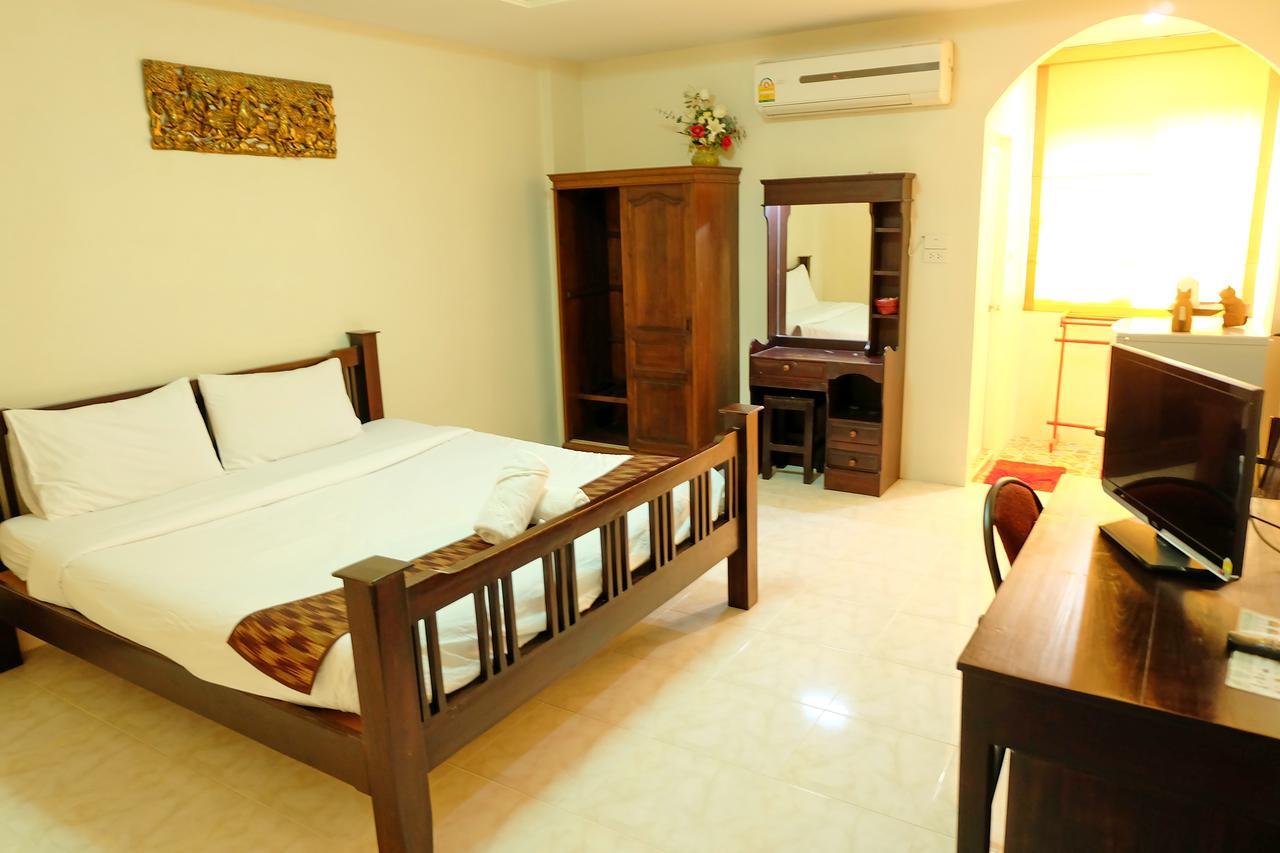 Siam House Interplace Lopburi Ngoại thất bức ảnh